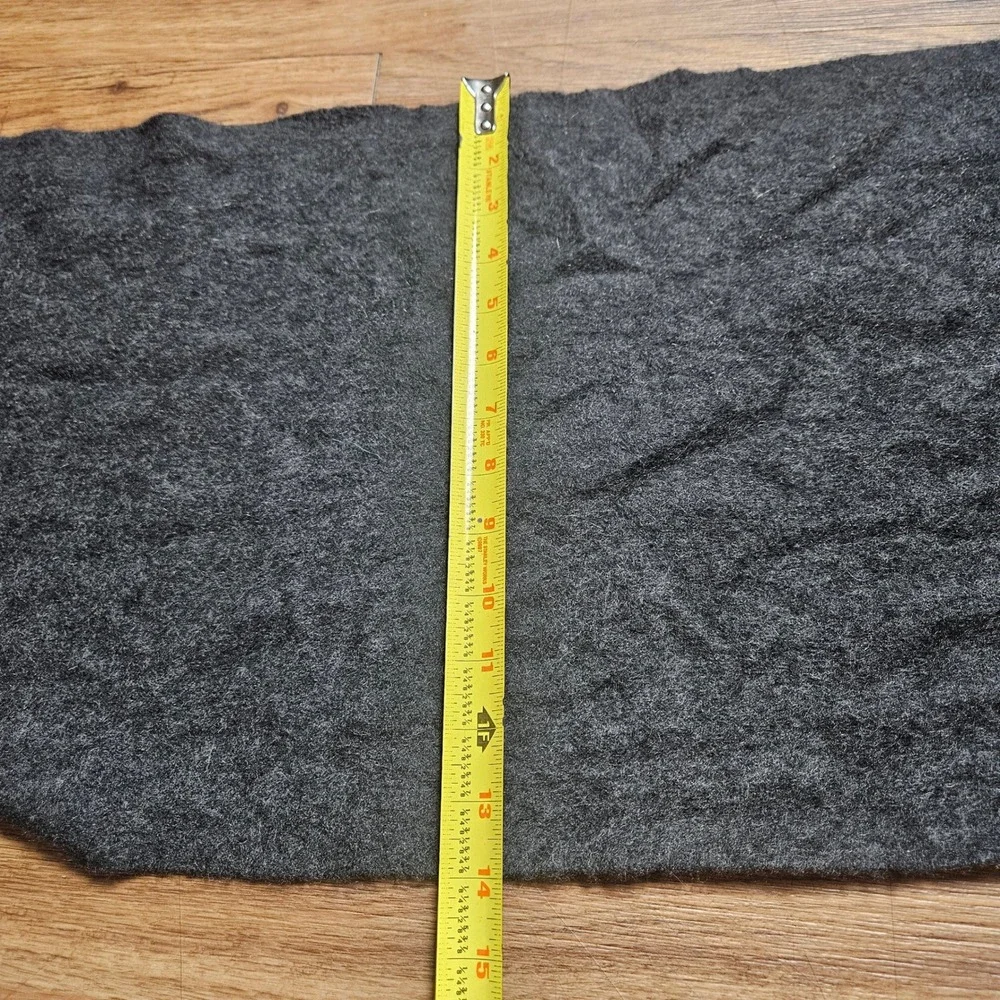 J. Hilburn Mens 100% Cashmere Christmas 2012 Scarf Fringed Charcoal Italy 14x66